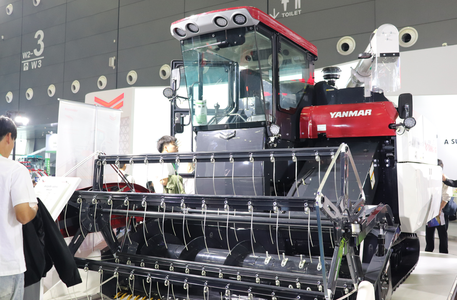 西青开展秋季农机安全和农机化生产技术推广宣传活动